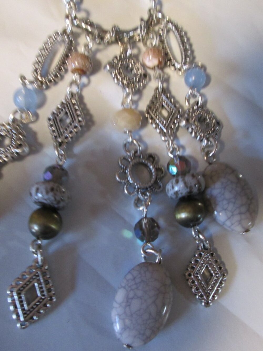 Premier statement silver chain 4 dangle crystal bead stone silver charms great